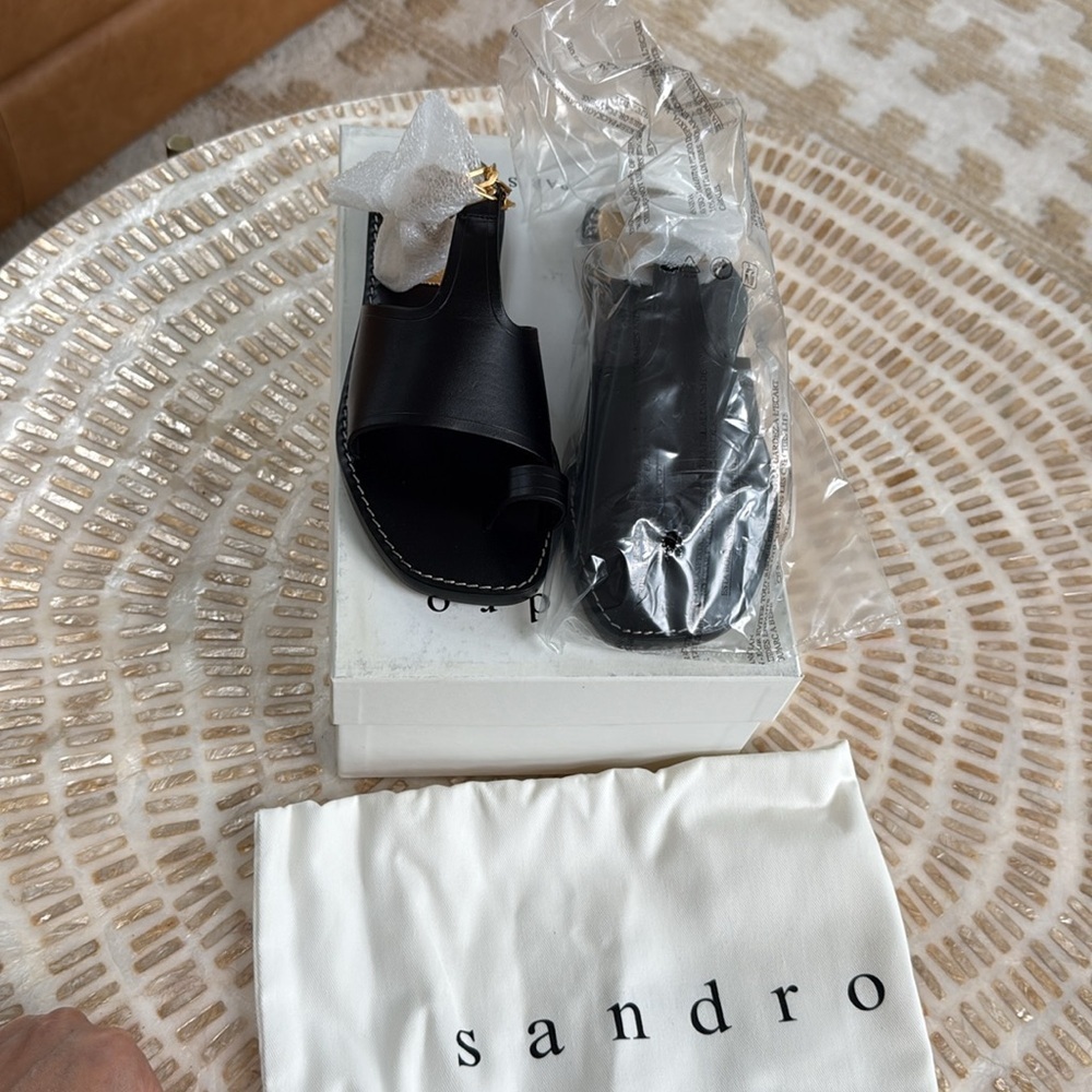 $360 New Sandro Sandals with Gold Chain - Picture 4 of 6